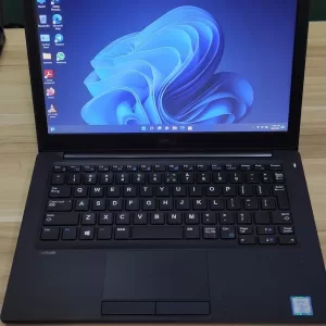 Dell Latitude 7280 Touch Screen PC with LTE