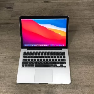 Macbook pro 2013 i5 4gb 256gb